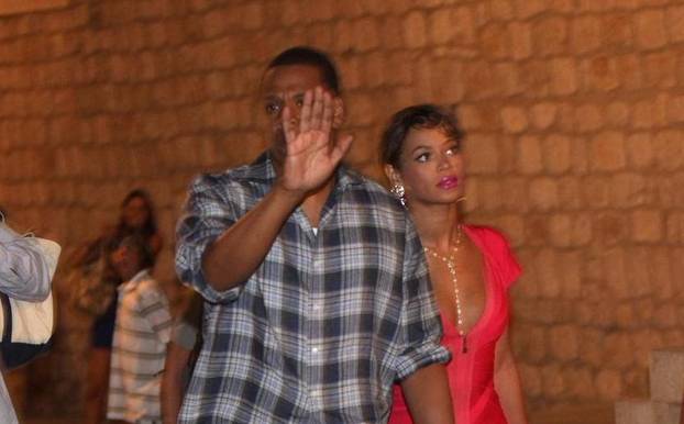 ARHIVA 2009. - Dubrovnik: Osiguranje Beyonce i Jay-Z u incidentu s medijima