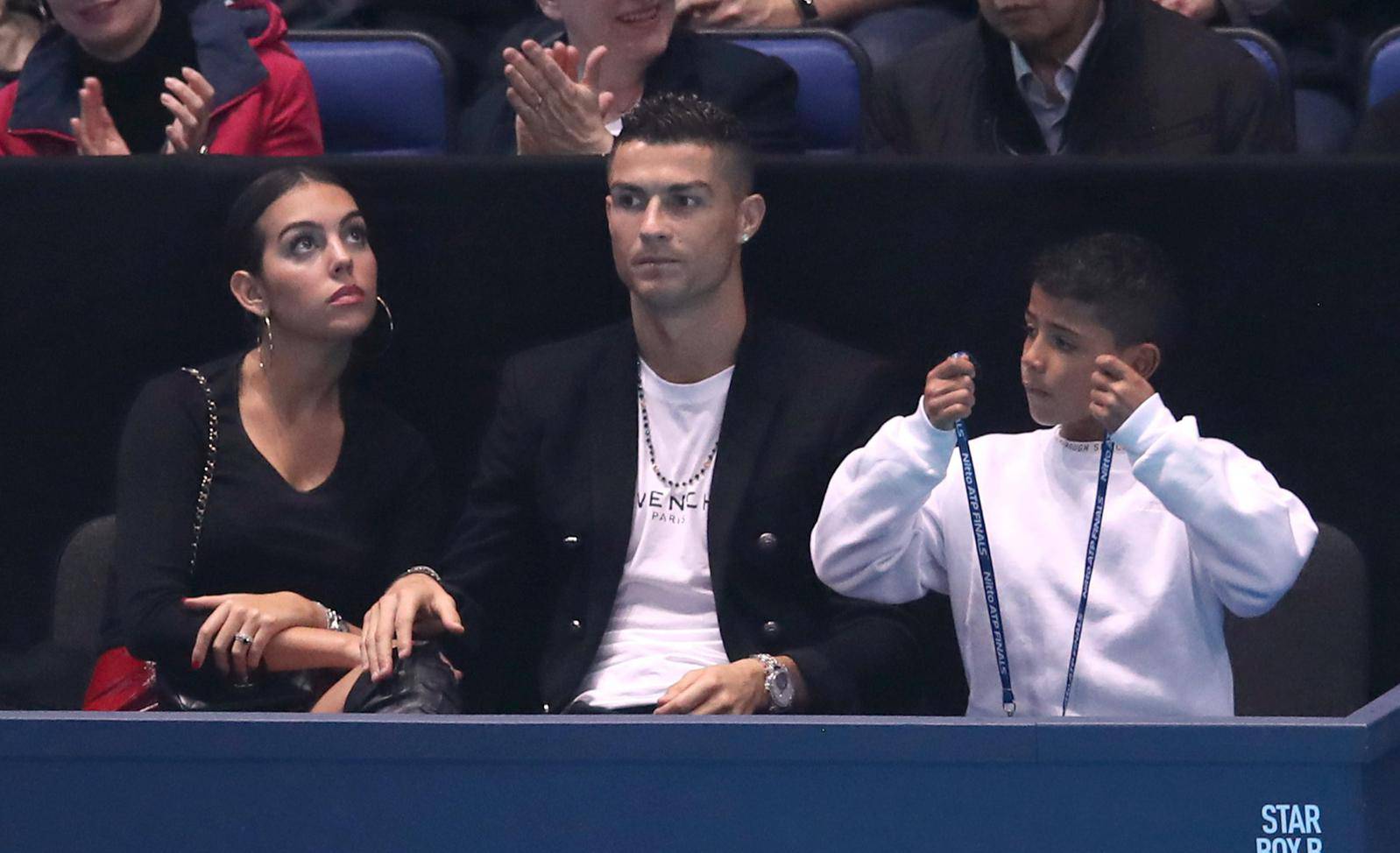 Cristiano Ronaldo ?e sa svojim partnericom Georginom Rodriguez dobiti blizance