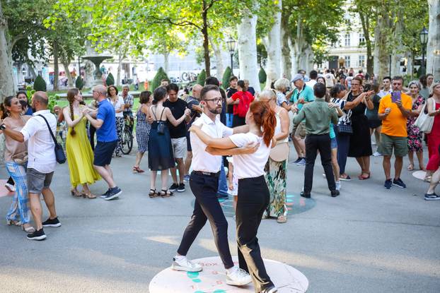 Zagreb: Brojni građani sudjelovali na pPlesnjaku na Zrinjevcu