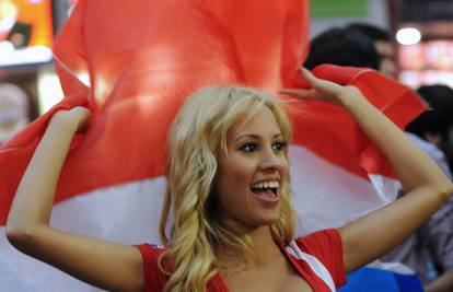 Paragvaj je u finalu? Odlično, gledat ćemo golišave ljepotice