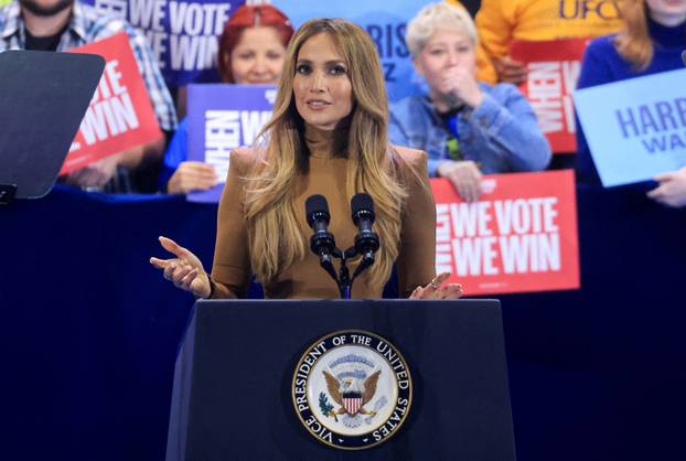 FOTO Jennifer Lopez snimili bez šminke i frizure u Španjolskoj