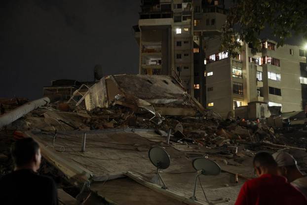 Aftermath of an earthquake in Caracas