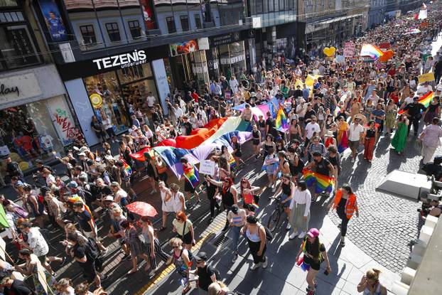 Zagreb: 21. Povorka ponosa pod sloganom "Dajte nam naša četiri zida!"