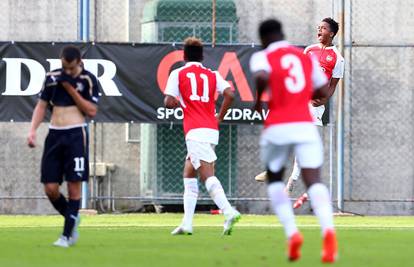 Poraz juniora Dinama na startu Lige prvaka: Arsenal slavio 2-0