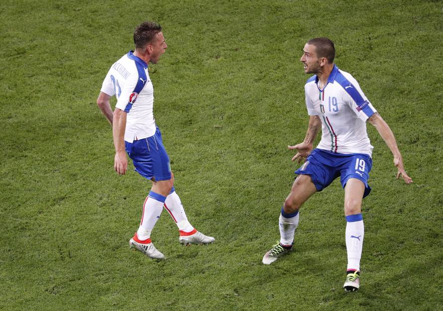 Belgium v Italy - EURO 2016 - Group E