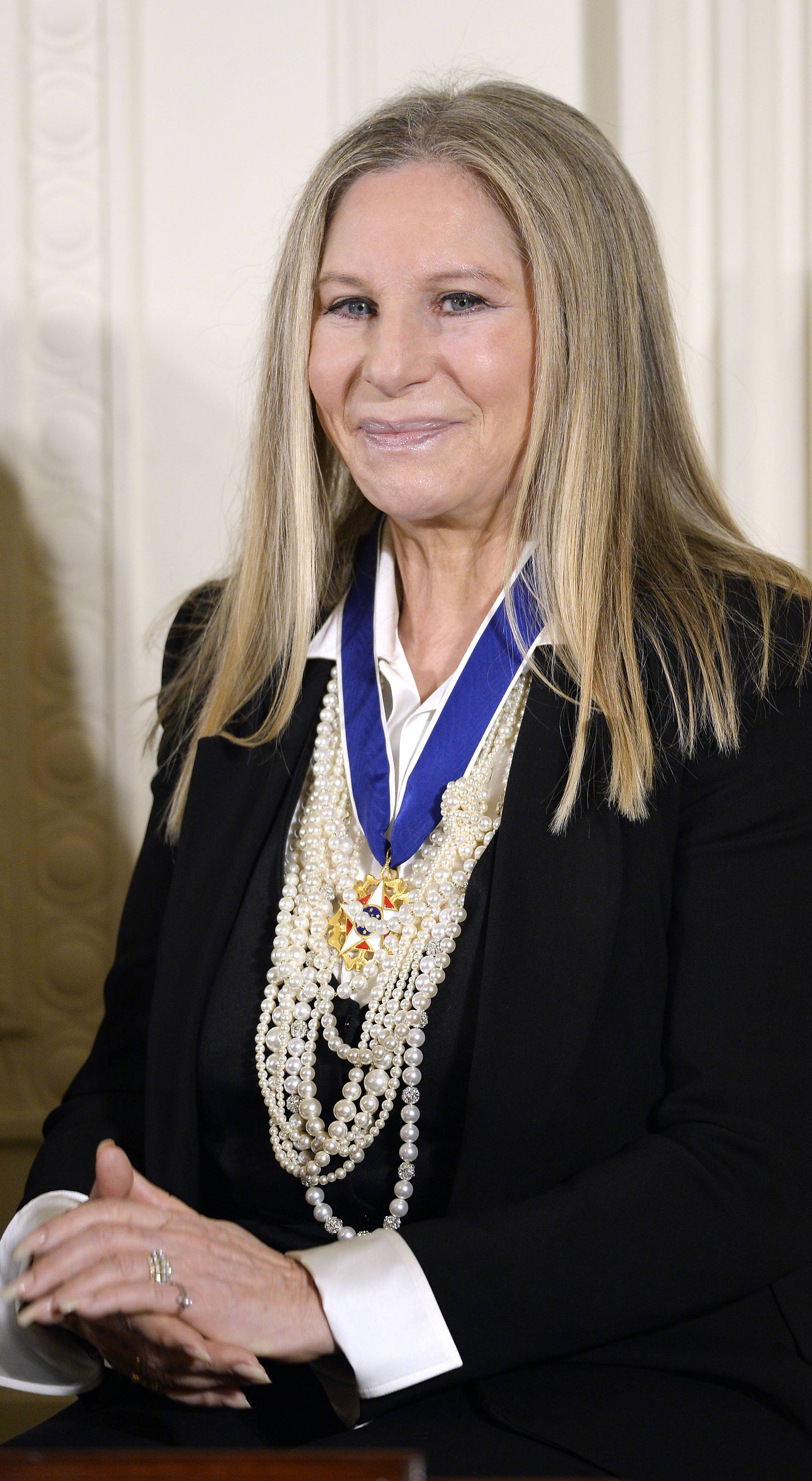 Obama Honoring Spielberg, Streisand And More With Medal Of Freedom - Washington