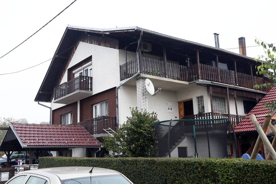 Shrvani otac:  Želio sam vidjeti gdje su mi poginuli žena i djeca