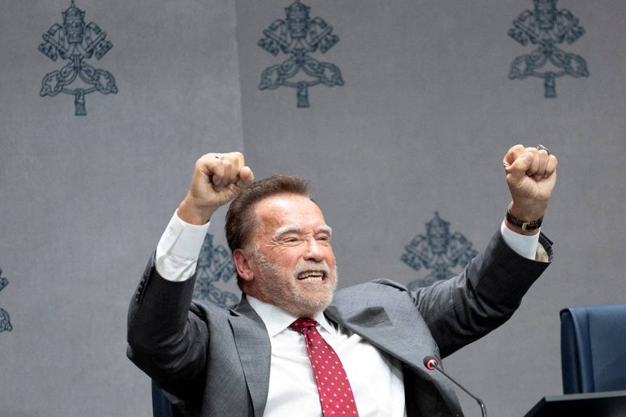 Schwarzenegger at Vatican in mission to terminate fossil fuels