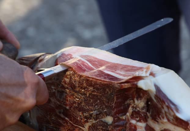 Pakovo Selo: Sve?ano obilježavanje Svjetskog dana seoskih žena