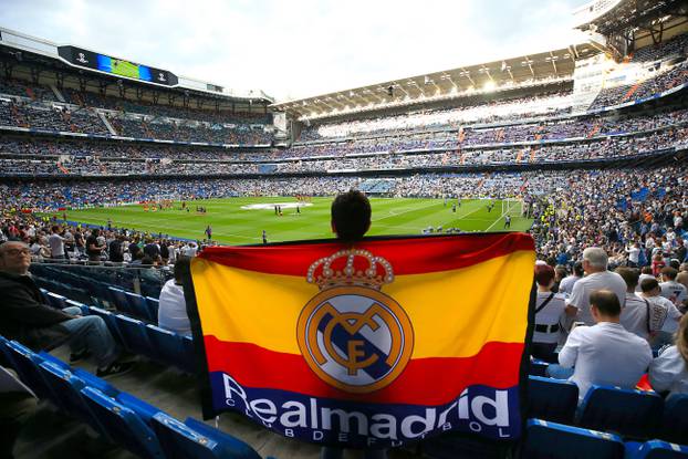 Real Madrid v Atletico Madrid - UEFA Champions League  - Semi Final - First Leg - Santiago Bernabeu