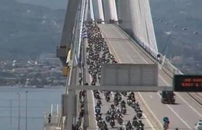 Više od 6.000 Harleya na mostu dugom 2880 metara
