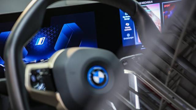 BMW increases capacity of E-components in Leipzig