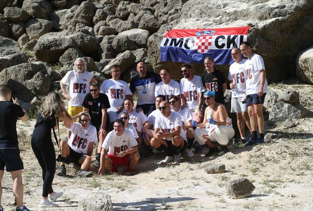 ARHIVA: Utakmica na dnu isušenog Modrog jezera koje danas doseže rekordan vodostaj