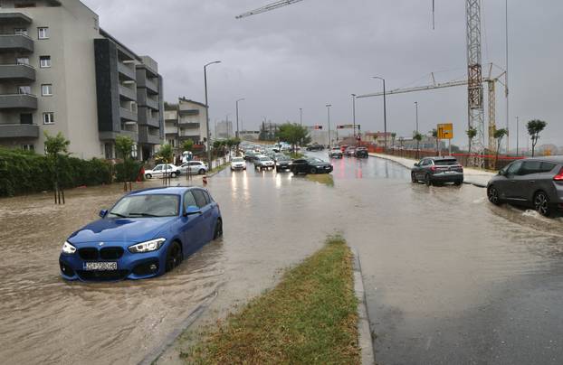 Split: Prometni kolaps zbog kiše