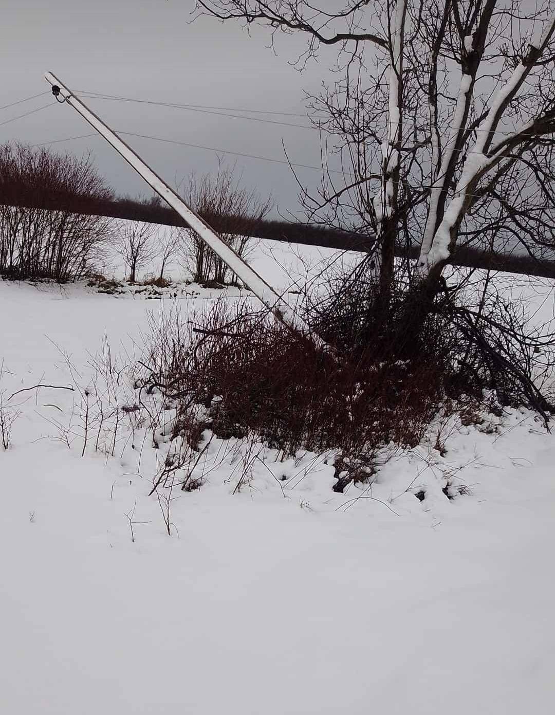 VIDEO Na Badnjak su bez struje: 'Nemamo grijanje, a imam malo dijete. Nitko ne dolazi popraviti'