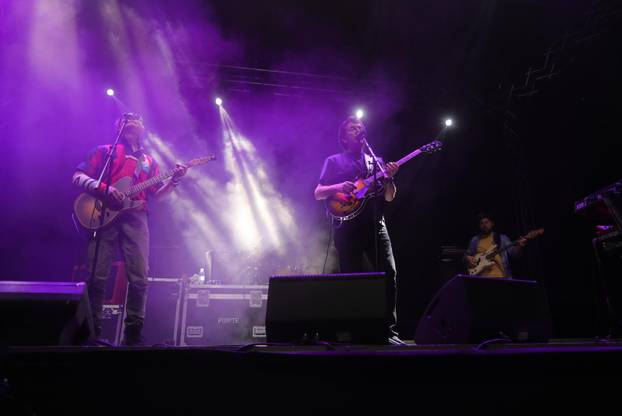 Osijek: Bajaga i Instruktori održali koncert u dvorani Gradski vrt 