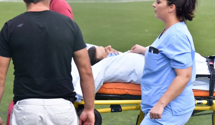 Prva Spahićeva fotografija nakon teške prometne nesreće