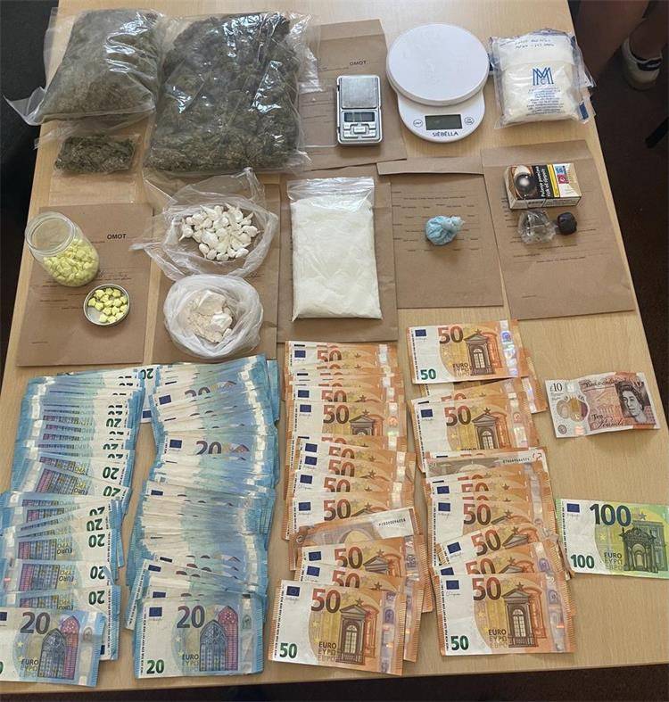 Policija na području Šibenika i Tisnog kod 9 ljudi našla kokain, ketamin, MDMA, ecstasy...