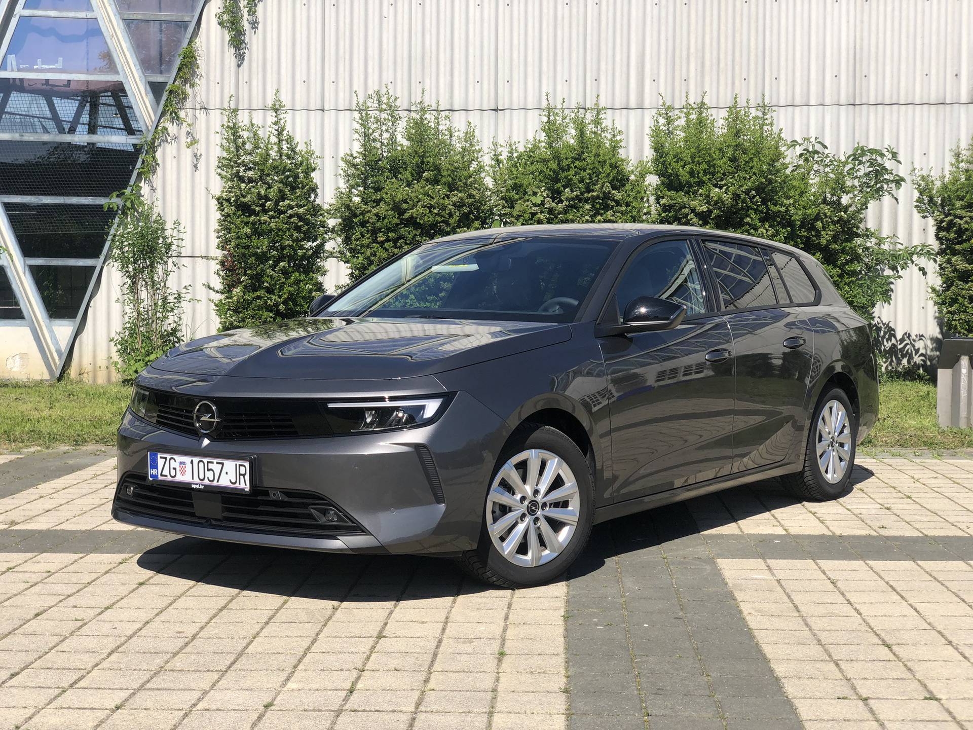 Test Opel Astra S Sports Tourer: Prostran i vrlo udoban karavan