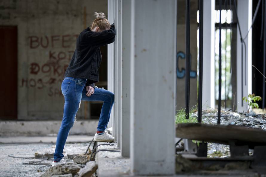 Potresne ispovijesti mladih na kojima su se iživljavali roditelji: Tukli su nas, maltretirali, mučili