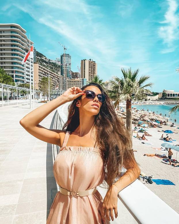 GOLE PRVE DAME Znate li što je zajedničko Trumpu i Golobu?