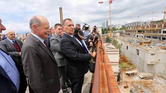 Rijeka: Ministar Vili Beroš u obilasku KBC Rijeka i gradilišta nove bolnice na Sušaku