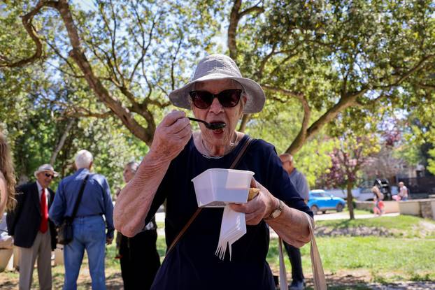 Zadar: Međunarodni praznik rada SDP će obilježiti podjelom besplatnih porcija graha u Vruljici