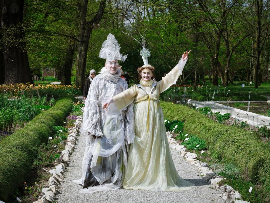 Performans u Botaničkom vrtu: Slavili Alexandra McQueena, a sve je trajalo desetak minuta...