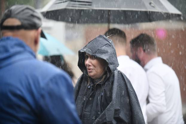 Sinj: Zbog jakog pljuska odgođena 310. Sinjska alka