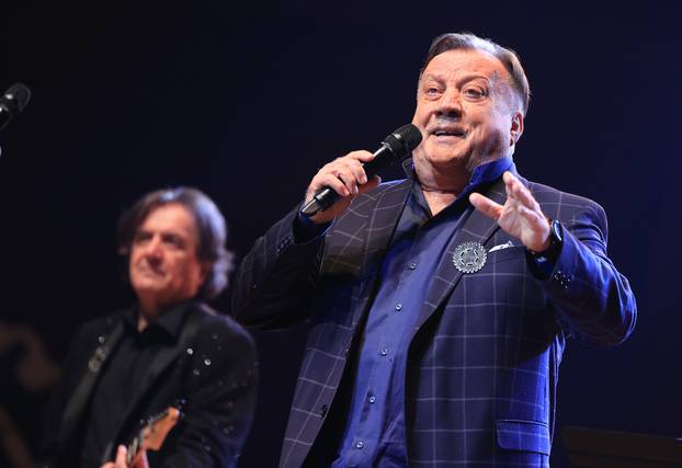 Teška industrija u zagrebačkoj dvorani Vatroslav Lisinski proslavila 50 godina postojanja.