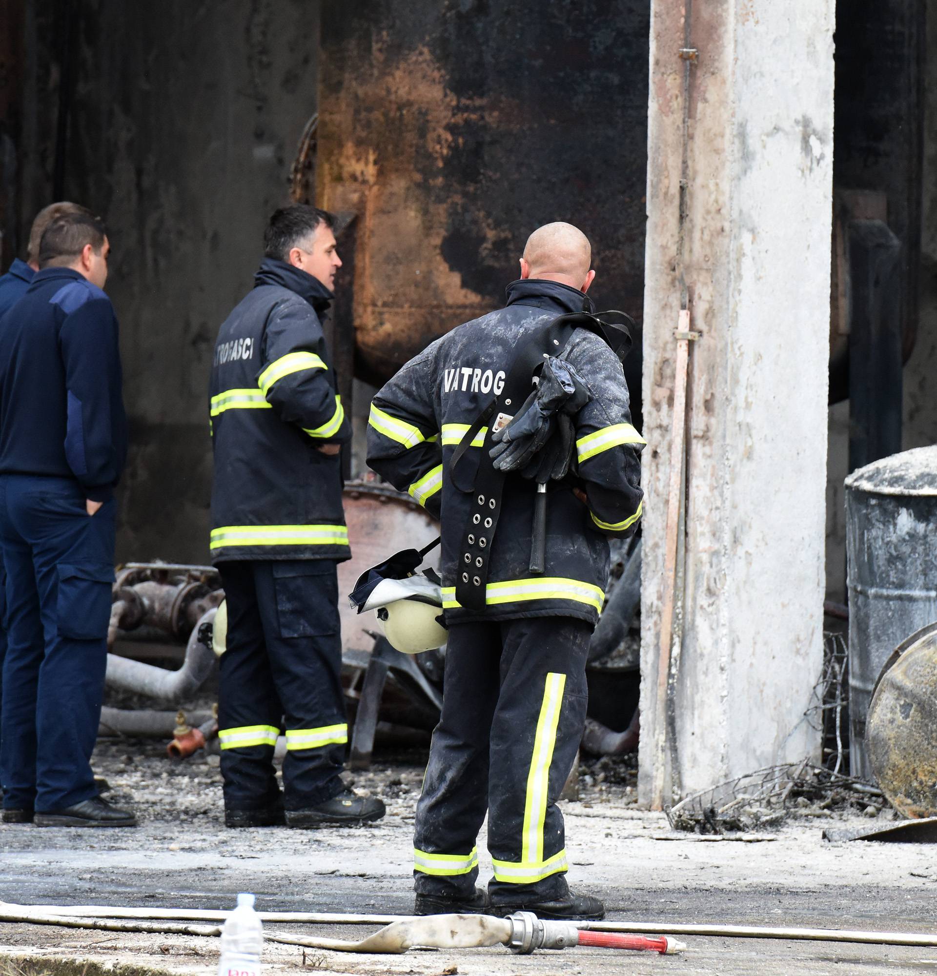 Eksplozija i požar u Benkovcu: Gorjela bivša tvornica Kepol