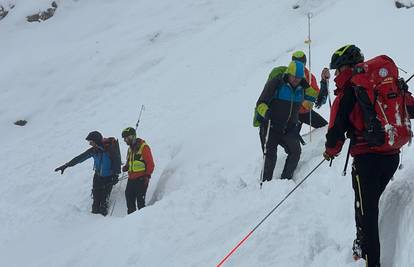 U Kaštelima najavili dan žalosti zbog pogibije sumještana u Alpama: 'Vijest nas je potresla'