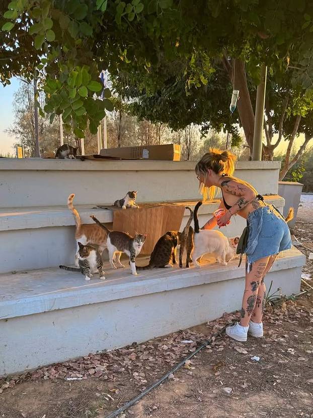 FOTO Puna je tetovaža i nema dlake na jeziku: Evo što govori o privlačnosti i samopouzdanju