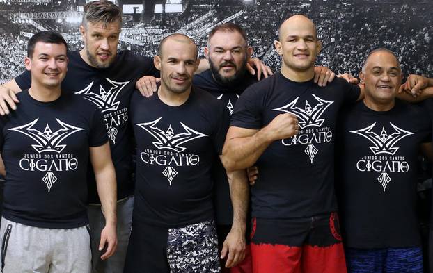 Zagreb: UFC borci Igor Pokrajac i Junior Dos Santos na treningu u dvorani American Top Teama