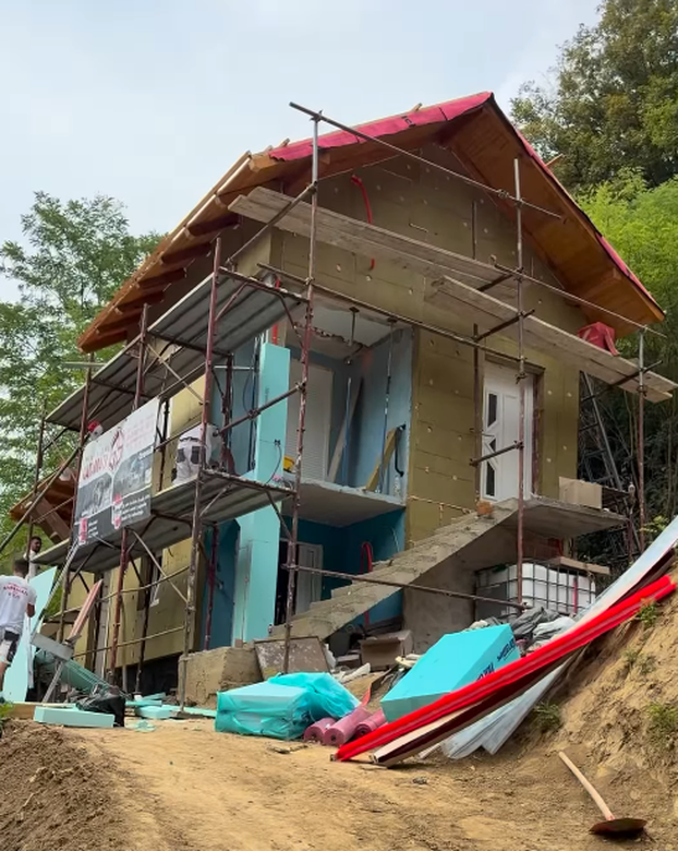 FOTO Amerikanac kupio kuću u Zagorju za 5000€, radio na njoj 11 mjeseci: Evo kako sad izgleda
