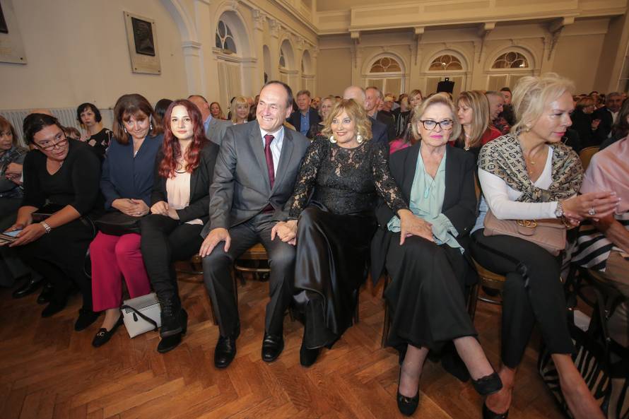 Zagreb: Premijera dokumentarnog filma "To sam ja" o pjevačici Terezi Kesoviji