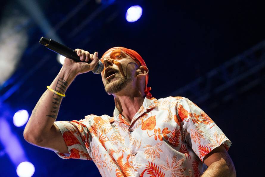 Plavi orkestar oduševio pulsku Arenu: 'Ovo je poseban koncert'