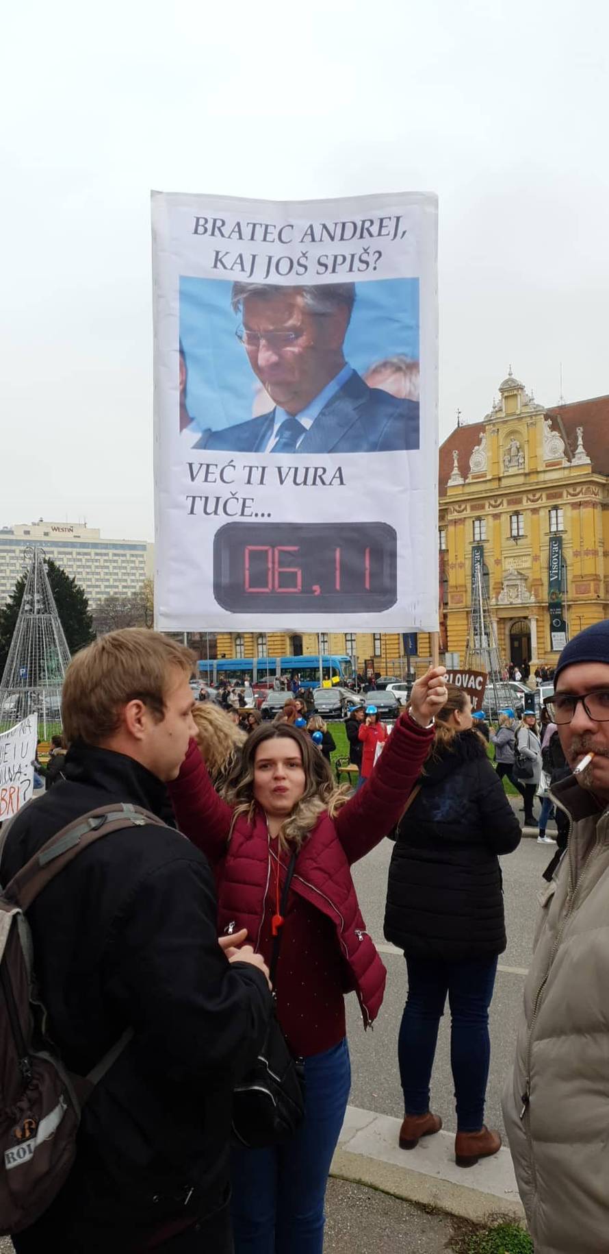 'Vi ste, premijeru, odgovorni za štrajk. Nema tu teorija zavjere'