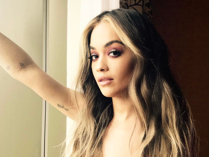 Je li to bradavica? Rita Ora je zagolicala maštu obožavatelja