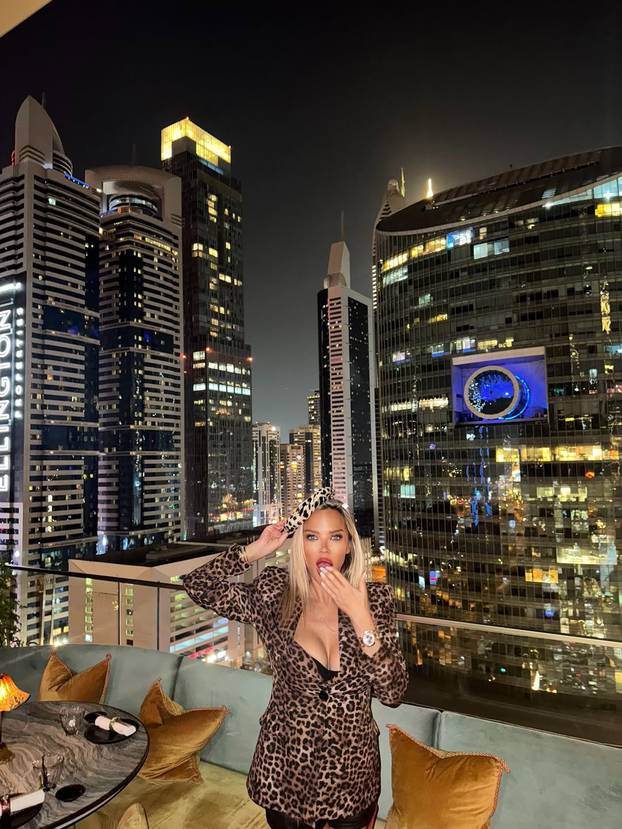 FOTO Neukrotiva 'leopard' Maja i dalje sa Šimom osvaja Dubai: Pogledajte glamurozni izlazak...