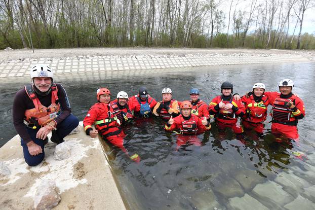 Veliki Bukovec: ?etvero spašavatelja iz NR Kine sudjelovalo na specijaliziranim obukama za spašavanje
