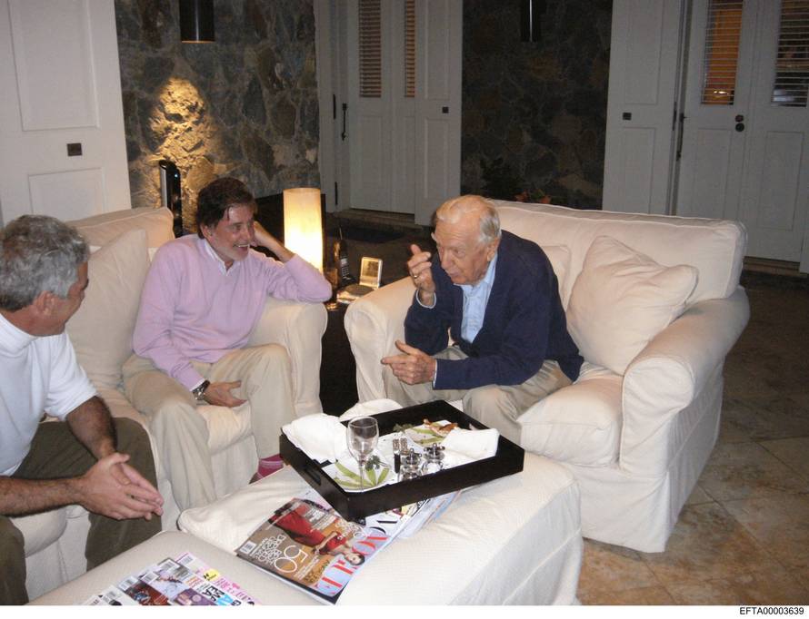 Ruskinje, privatni letovi, party na otoku: Ovako je Epstein gradio svoju mrežu sa slavnima