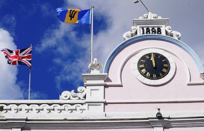 Barbados postaje republika i pozdravlja se s Elizabetom II.