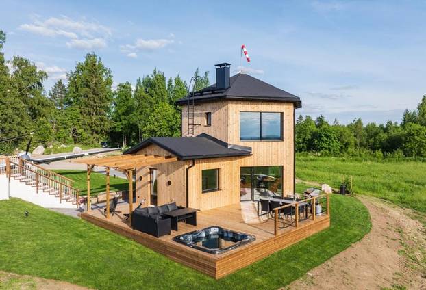 FOTO Ova avion vila u Finskoj nudi odmor kakav još niste vidjeli, a ni doživjeli!