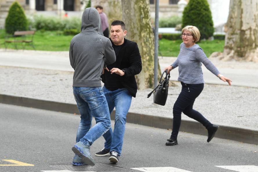 Incident ispred suda: Vikali na majku ubijene pa su se potukli
