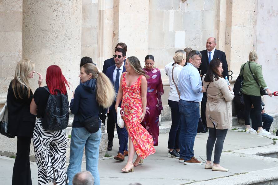 ARHIVA - 2024. Dubrovnik: Vjenčanje Nicole Artukovich i Liama Stewarta u crkvi sv.Ignacija