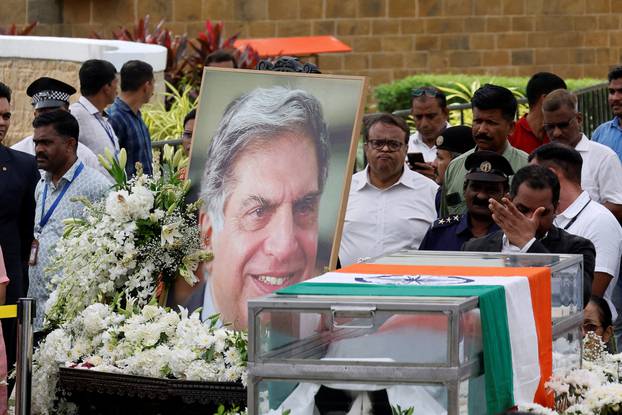 People pay their respects to the former chairman of Tata Group Ratan Tata, in Mumbai