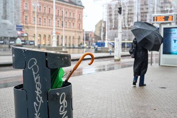 Olujno nevrijeme napravilo veliku štetu u Zagrebu
