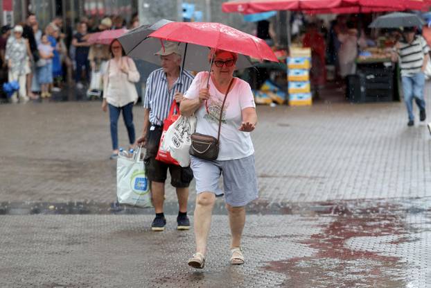Ljetna kiša u Zagrebu