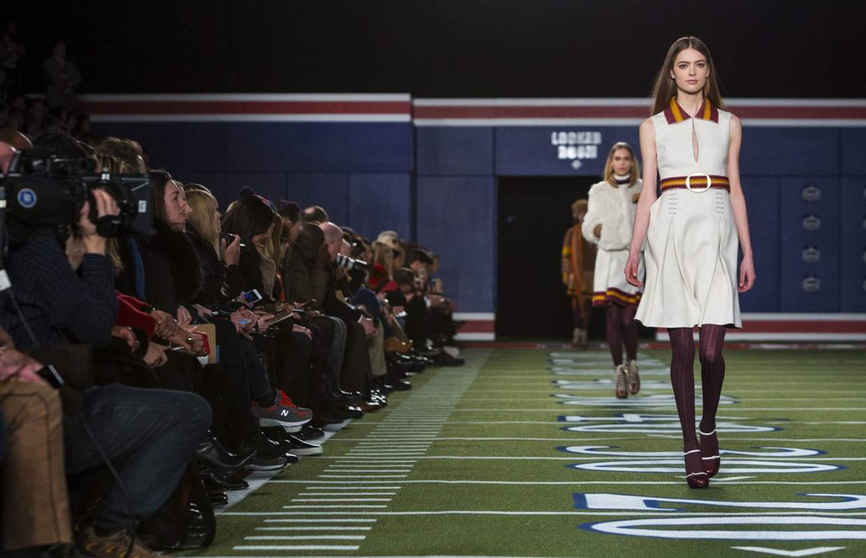 Ma kakva pista, Hilfiger novu liniju predstavio na stadionu